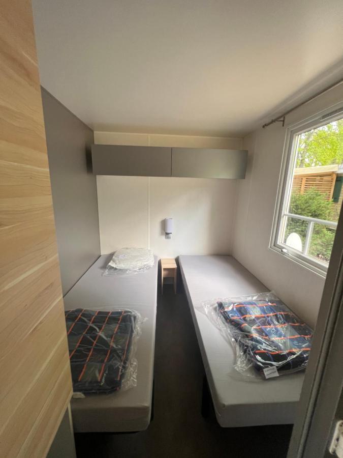 Mobil Home Du Lac - Camping 4 Etoiles オレイアン エクステリア 写真